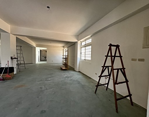 嘉楠風華酒店旁開放式辦公室空間 - Image 6