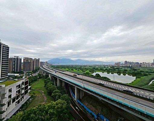 可租補🏠不用仲介費⭐未來家稀有全配倆房車-五泰小凱 - Image 9