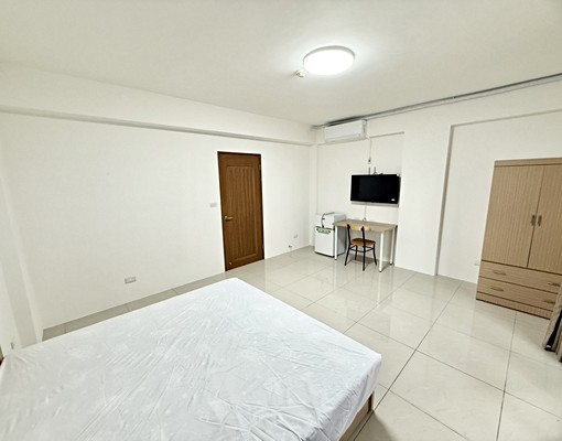 可租補★全棟新★陽台獨洗★汽車位好停 - Image 9