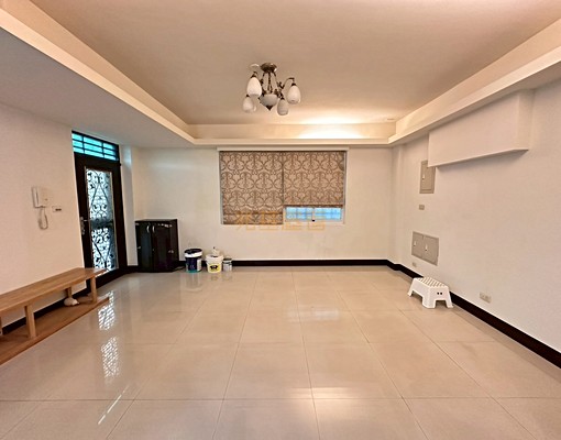 兆基社會住宅🏡免仲/凱旋大地透天4房車/可租補 - Image 2