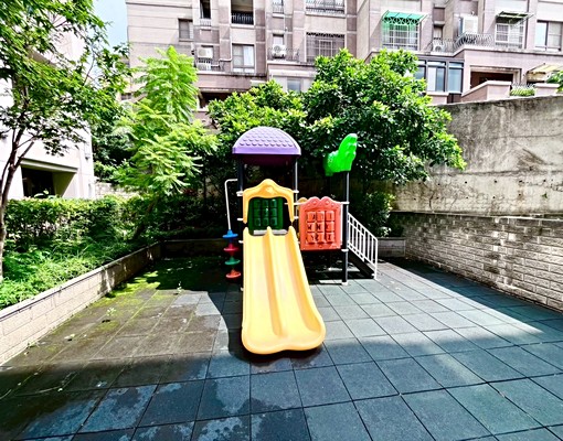 沙鹿三房|雙平車|可租補|有泳池的社區唷 - Image 14