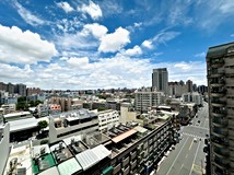 文自路左營福山學區邊間明亮..