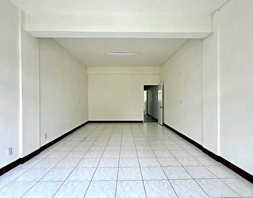 立人學區*中清捷運/8米活路*透天 - Image 4