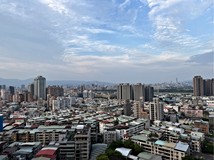 民生路一段正隆麗池高樓景觀..