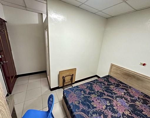 近興豐工業區夜市更寮腳對內窗小資套房 - Image 4