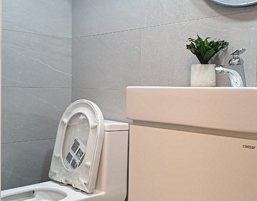 中和遠東園區~一樓有陽台精品小套房(免帶看費) - Image 8