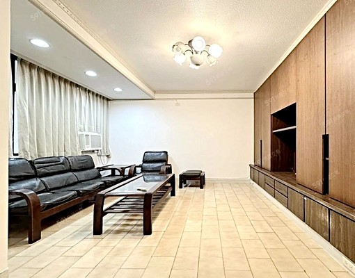 新店區公所站一層一戶公寓2房/可設籍 - Image 1