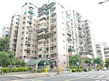 萬大路423巷中信韋霖🍎青年..