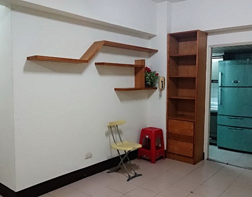 林森路二段近學區電梯三房家具電齊全 - Image 2