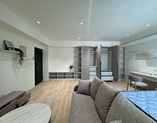 ✨西區新裝潢一房一廳✨室內機車位雙車位 - Image 1