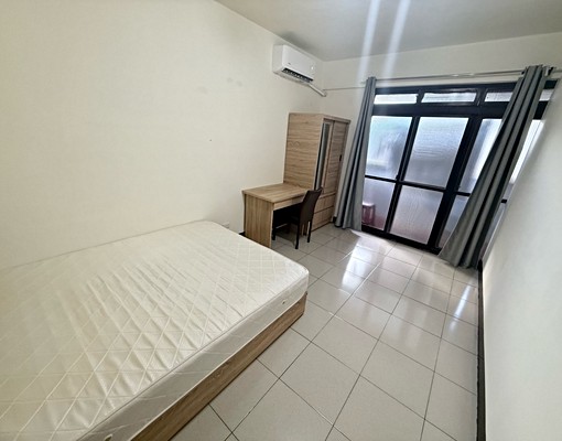 南機場:西藏路:家具齊全:採光:機能便利:可租補:前後陽台 - Image 1