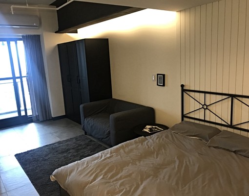 台北晶麒獨立衛浴套房近西門高樓層電梯游泳池健身房24小時管理 - Image 1