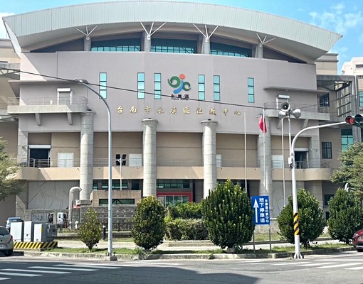 永華路龍舜東方3房平車(租) - Image 4