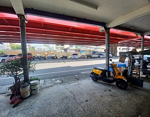 平安.南崗工業區旁.3樓透天店面.住家.僑建國小 - Image 2