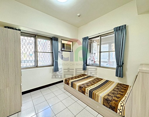 中科大俊國，漂亮全配三房機上車位，採光宅，可租補 - Image 12