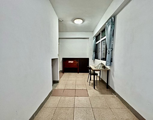 中正路邊間2+3樓*找東森房屋秀如 - Image 7