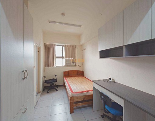兆基🏡可寵租補!近清大,體育場小套房 - Image 2
