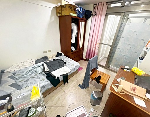 師大商圈【超值租案】獨立陽台★衛浴開窗★台電計價 - Image 1