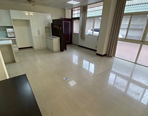棒球場昌平路74道路旁/全新裝潢巷內透天1~4樓/可寵可神明 - Image 6