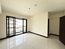 新平路三段🏠北太平8米路景..