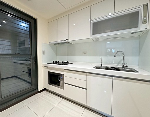 全新❣逢甲❣水湳經貿❣三房平車達麗創世紀 - Image 2