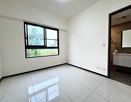 全新❣逢甲❣水湳經貿❣三房平車達麗創世紀 - Image 5