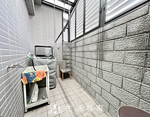 近台中火力發電#整棟透天大四房#可租補可戶籍#門前可停車 - Image 15