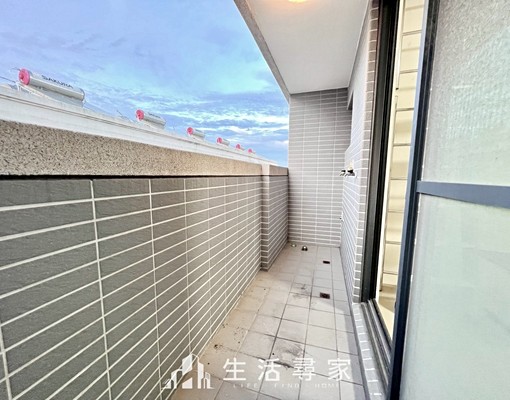 近台中火力發電#整棟透天大四房#可租補可戶籍#門前可停車 - Image 14