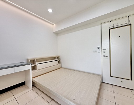 可租補陽台獨洗台水電♥機車好停♥管理員電梯近弘光靜宜 - Image 5