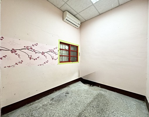 董你🎯太平45坪大空間住家～有車庫好停車 - Image 7