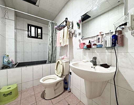 董你🎯太平45坪大空間住家～有車庫好停車 - Image 9