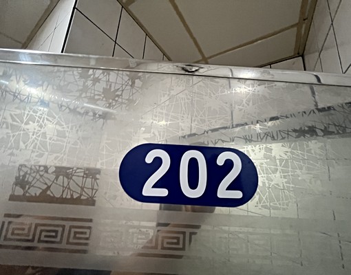 近金六結、宜中及文化中心全新變頻泠暖兩用空調單人及雙人套房 - Image 3