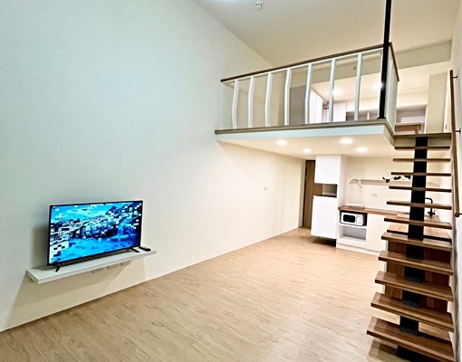 樓中樓挑高景觀套房(含管理費/機車位) - Image 7