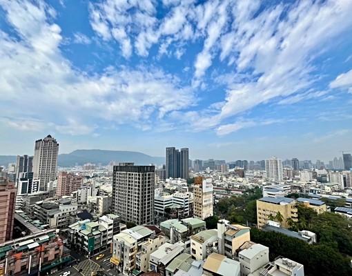 樓中樓挑高景觀套房(含管理費/機車位) - Image 13