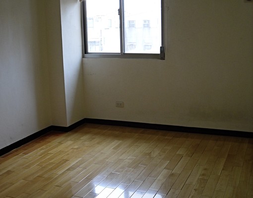 整層住家近雙捷運站交通便利,南山高中學區,採光通風生活機能佳 - Image 5