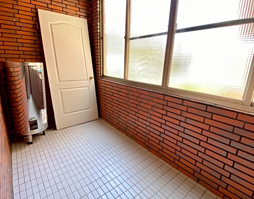 可營登報稅✨樓店出租✨住店皆可✨西屯精華地段 - Image 14