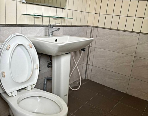 鹿谷獨立套房並有專用廚房及專屬停車位且含水電及網路 - Image 7