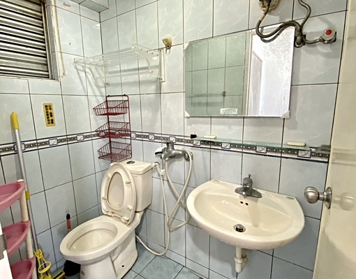 近後驛捷運站博愛路與北平街口雙人套房 - Image 6