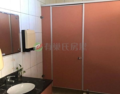 淡江大橋沙崙第一排辦公室可分租 - Image 5
