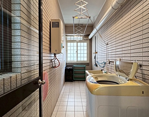 竹北市中心近家樂福大四房美屋出租 - Image 7