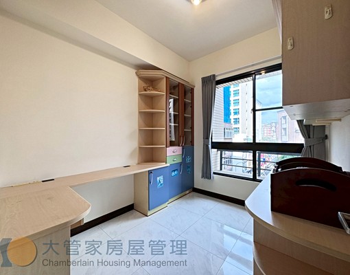 竹北市中心近家樂福大四房美屋出租 - Image 9