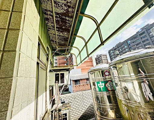 大龍商圈/台電計費/代收垃圾/採光好/機能強 - Image 6