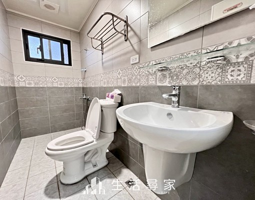 整棟出租✨精美4+1房🉑️租補戶籍✨含平車 - Image 15