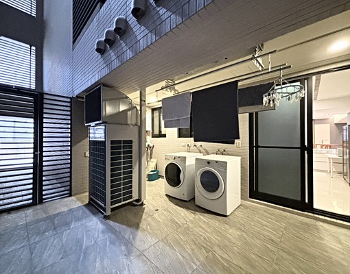 輕奢現代風🔥百萬精裝💖110坪露台戶✨附雙平車✅ - 591租屋網 - Image 9