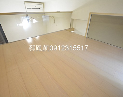 劍南路MRT/美麗華商圈/機能挑高住辦/有陽台/租金含稅 - Image 8