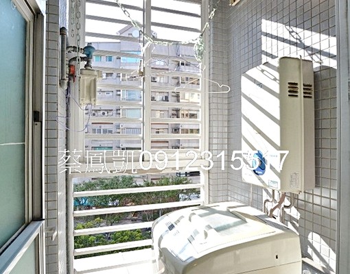 劍南路MRT/美麗華商圈/機能挑高住辦/有陽台/租金含稅 - Image 12