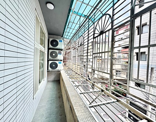 👑阿慧獨家👑近淡水捷運站學區英專路大套房 - Image 4