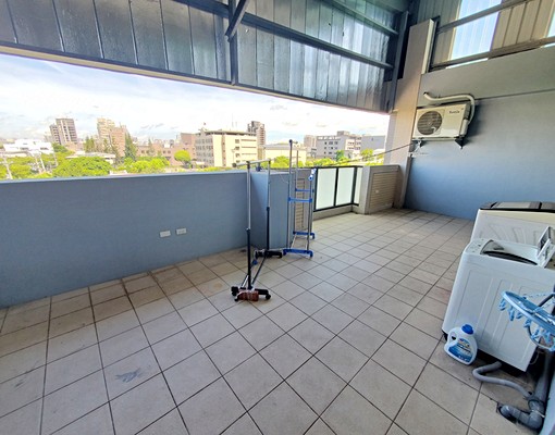 8年新屋🍎稀有面公園✅衛浴開窗✅超大空間一房一廳 - Image 9