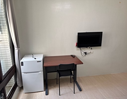 屋主自租沙發桌子中科數位全配套房天闊 - Image 15