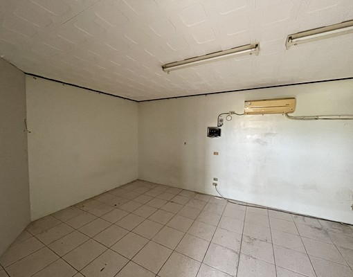 角間大面寬透店適合補習班托嬰中心安親班 - Image 6